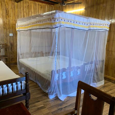 Malayalam Lake Resort Alappuzha Kültér fotó
